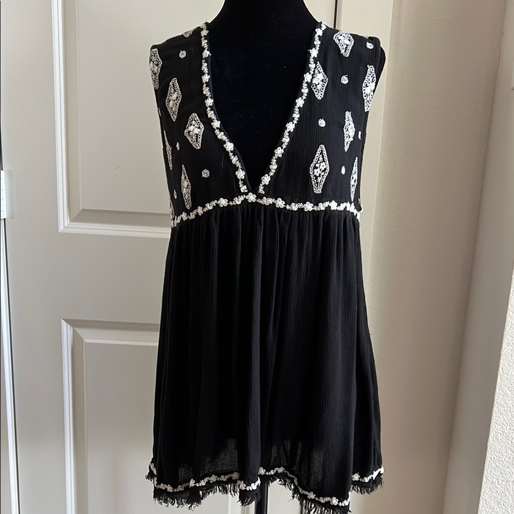 Free People Black and White Patterned Knit Top